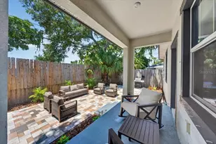 1821 27th St S, Saint Petersburg, FL 33712 - Photo 27