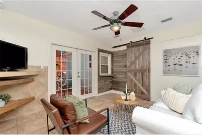 1419 55th Street S, Gulfport, FL 33707 - Photo 11