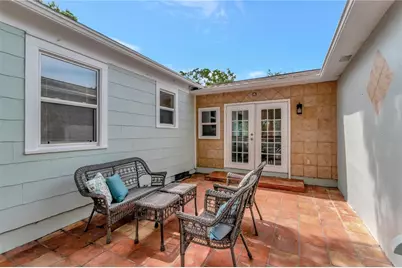 1419 55th Street S, Gulfport, FL 33707 - Photo 23