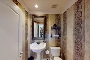 4929 N River Shore Dr, Tampa, FL 33603 - Photo 41