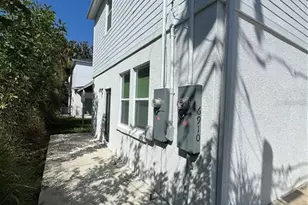 6910 Dartmouth Ave N, Saint Petersburg, FL 33710 - Photo 33