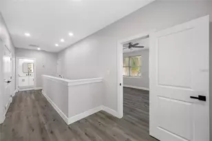6910 Dartmouth Ave N, Saint Petersburg, FL 33710 - Photo 15