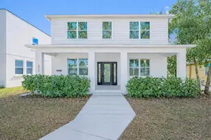 6910 Dartmouth Ave N, Saint Petersburg, FL 33710 - Photo 1