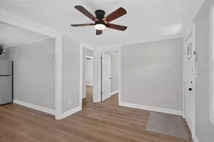 1545 29th St, Sarasota, FL 34234 - Photo 9