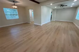 7216 7th Ave N, Saint Petersburg, FL 33710 - Photo 3