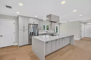 800 Cordova Blvd NE, Saint Petersburg, FL 33704 - Photo 7