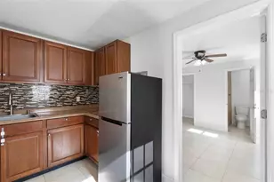 107 Valley Dr, Brandon, FL 33510 - Photo 35