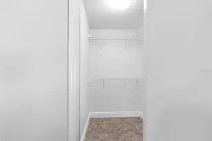 107 Valley Dr, Brandon, FL 33510 - Photo 27