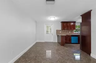 107 Valley Dr, Brandon, FL 33510 - Photo 11
