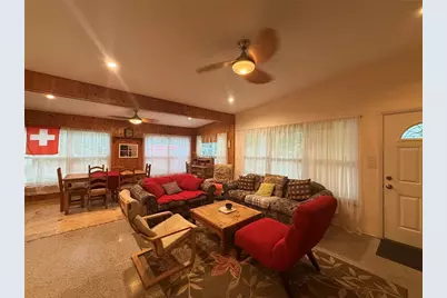 8001 27th Avenue N, Saint Petersburg, FL 33710 - Photo 3