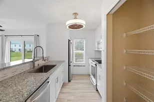 4604 Ashburn Square Dr, Tampa, FL 33610 - Photo 13