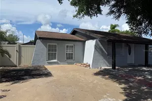 10205 Bellhurst Ct, Tampa, FL 33615 - Photo 1