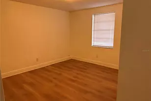 10205 Bellhurst Ct, Tampa, FL 33615 - Photo 13