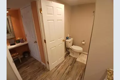 10350 Imperial Point Drive W #8, Largo, FL 33774 - Photo 19