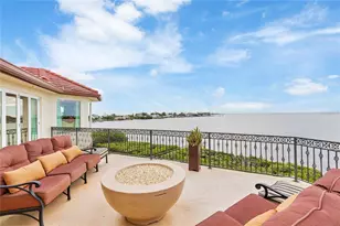 2115 Alexis Ct, Tarpon Springs, FL 34689 - Photo 33