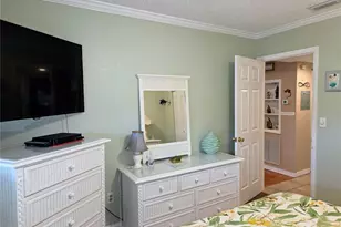 10036 63rd Ave N, Saint Petersburg, FL 33708 - Photo 21