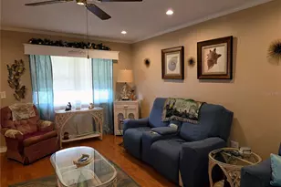 10036 63rd Ave N, Saint Petersburg, FL 33708 - Photo 5
