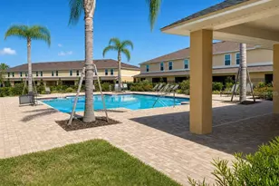 13120 Sonoma Bend Pl, Gibsonton, FL 33534 - Photo 9