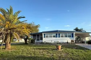 192 New England Ave, Palm Harbor, FL 34684 - Photo 1