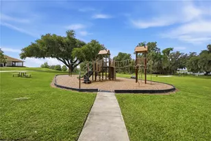 31990 Blue Passing, Wesley Chapel, FL 33545 - Photo 47
