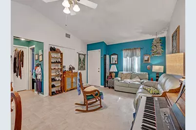 10227 Gifford Drive, Spring Hill, FL 34608 - Photo 5