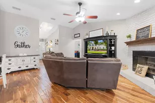 2203 Par Meadows Ln, Plant City, FL 33566 - Photo 15
