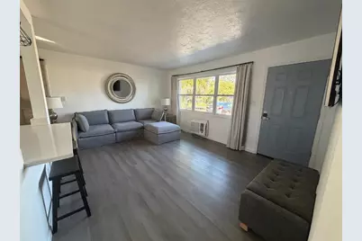 9372 88th Way, Seminole, FL 33777 - Photo 3
