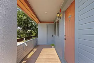 10265 Gandy Blvd N, Saint Petersburg, FL 33702 - Photo 25