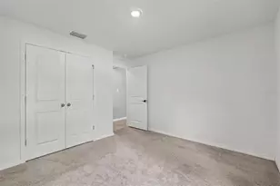 36851 Goffaux Loop, Zephyrhills, FL 33541 - Photo 25