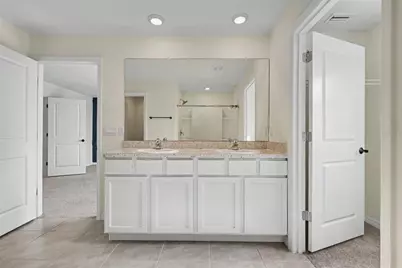 36851 Goffaux Loop, Zephyrhills, FL 33541 - Photo 35