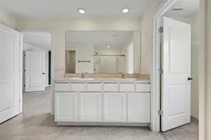 36851 Goffaux Loop, Zephyrhills, FL 33541 - Photo 35