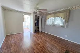 10346 S Lake Dr, Largo, FL 33773 - Photo 29