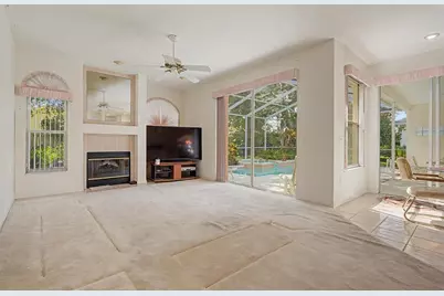2807 Resnik Circle W, Palm Harbor, FL 34683 - Photo 19