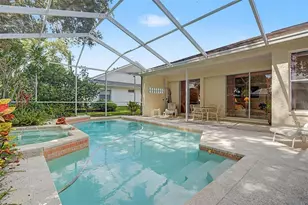 2807 Resnik Cir W, Palm Harbor, FL 34683 - Photo 31