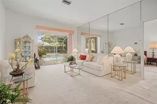 2807 Resnik Cir W, Palm Harbor, FL 34683 - Photo 7
