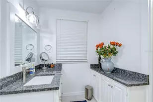 901 Woodview Dr, Brandon, FL 33511 - Photo 21