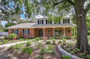 901 Woodview Dr, Brandon, FL 33511 - Photo 1