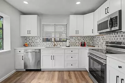 2218 Bay Berry Lane, Clearwater, FL 33763 - Photo 15