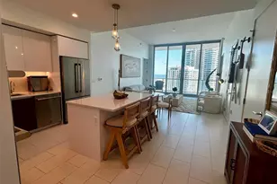 400 Central Ave, Saint Petersburg, FL 33701 - Photo 5