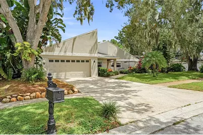 2555 Sweetgum Way W, Clearwater, FL 33761 - Photo 5