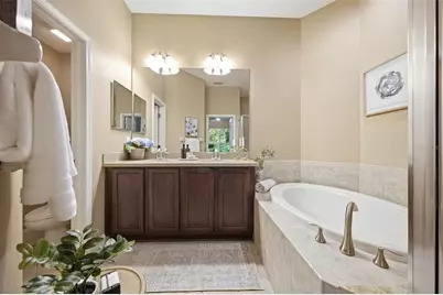 2821 Devonoak Boulevard, Land O Lakes, FL 34638 - Photo 19