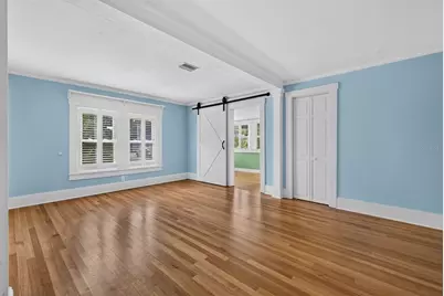247 25th Street N, Saint Petersburg, FL 33713 - Photo 5