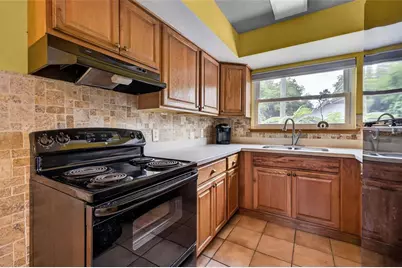 247 25th Street N, Saint Petersburg, FL 33713 - Photo 11