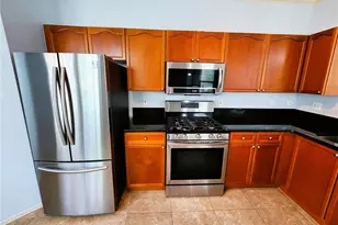 2733 Via Cipriani, Clearwater, FL 33764 - Photo 9