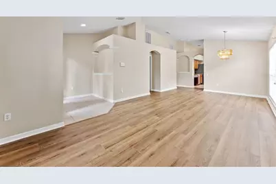 30407 Stapleton Street, Wesley Chapel, FL 33545 - Photo 5
