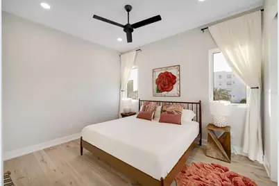 372 6th Street S #12, Saint Petersburg, FL 33701 - Photo 25