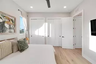372 6th St S, Saint Petersburg, FL 33701 - Photo 37