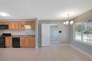 1706 Shore Acres Dr, Lakeland, FL 33801 - Photo 11