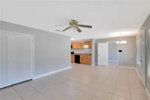 1706 Shore Acres Dr, Lakeland, FL 33801 - Photo 9