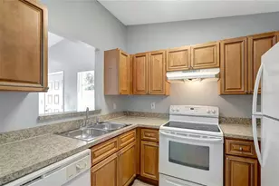 1212 Coolmont Dr, Brandon, FL 33511 - Photo 15